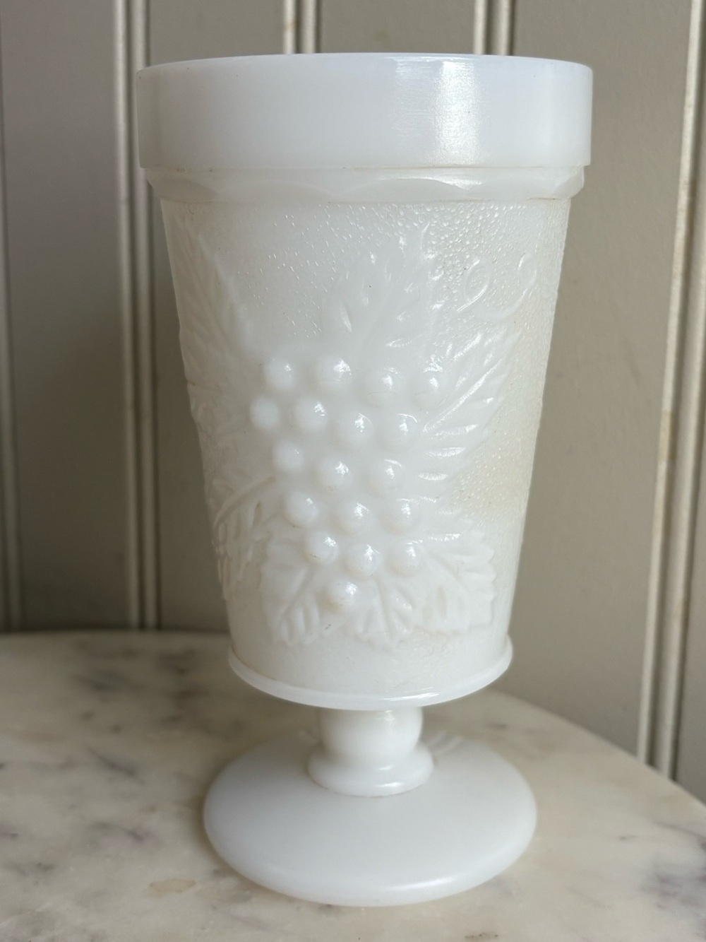 Vintage Anchor Hocking Milk Glass Harvest Grape Flower Vase/Goblet White VTG 50s